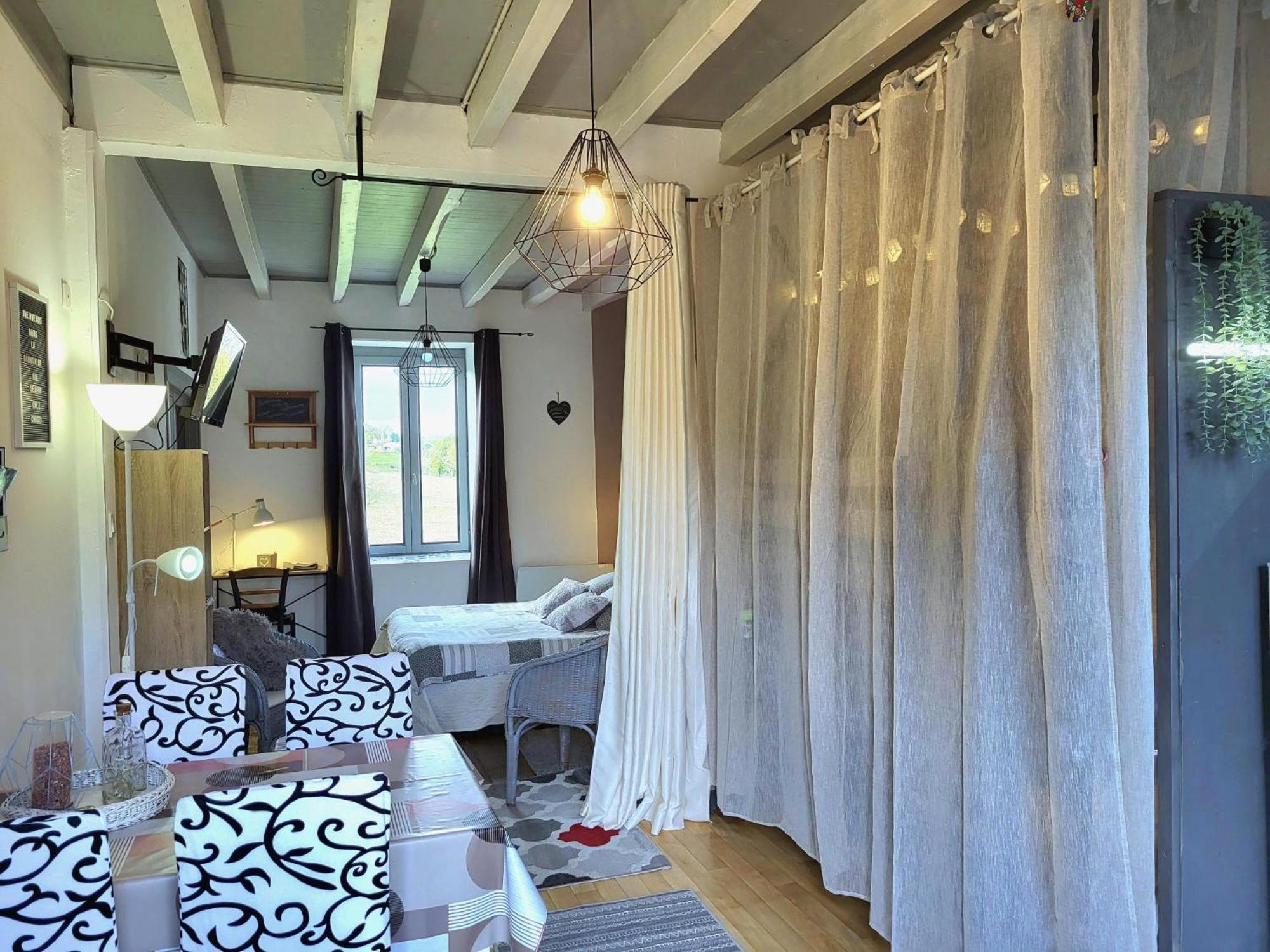 Bed and Breakfast Chez Christy Chemin Des Dinots Saint-Bonnet-de-Four Pokój zdjęcie